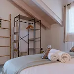 Holiday home Sandonana Old Palace Villafufre