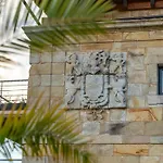 Sandonana Old Palace