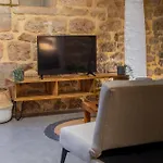 Sandonana Old Palace Holiday home