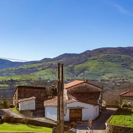 Holiday home Sandonana Old Palace Villafufre
