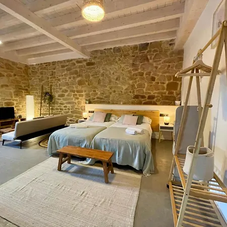Sandonana Old Palace Villafufre