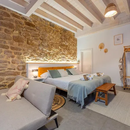 Sandonana Old Palace Holiday home *