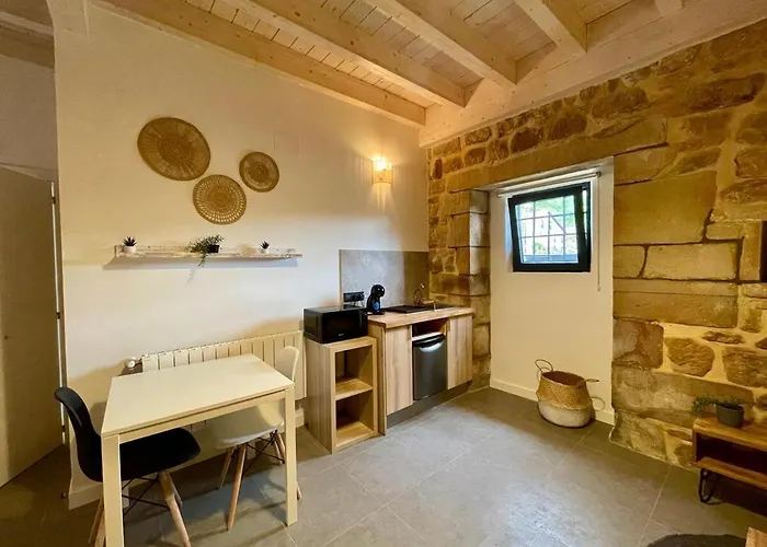 Sandoñana Old Palace *