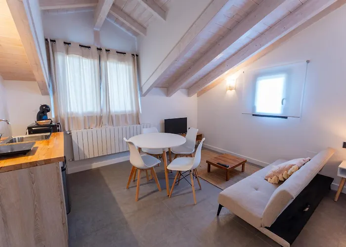 Sandonana Old Palace Villafufre