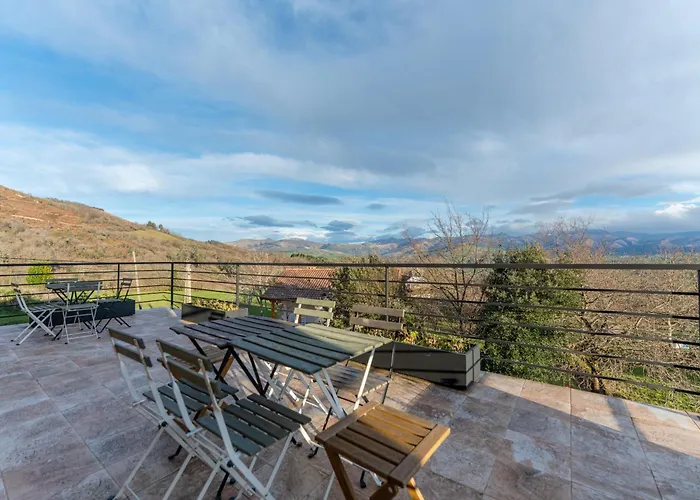 Sandonana Old Palace