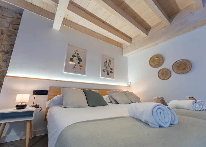 בית נופש Sandonana Old Palace Villafufre